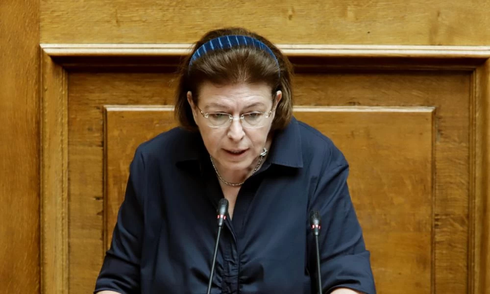 Η Μενδώνη αποδοκιμάζει το σόου του Ερντογάν: "Η Αγία Σοφία ανήκει στην ανθρωπότητα"